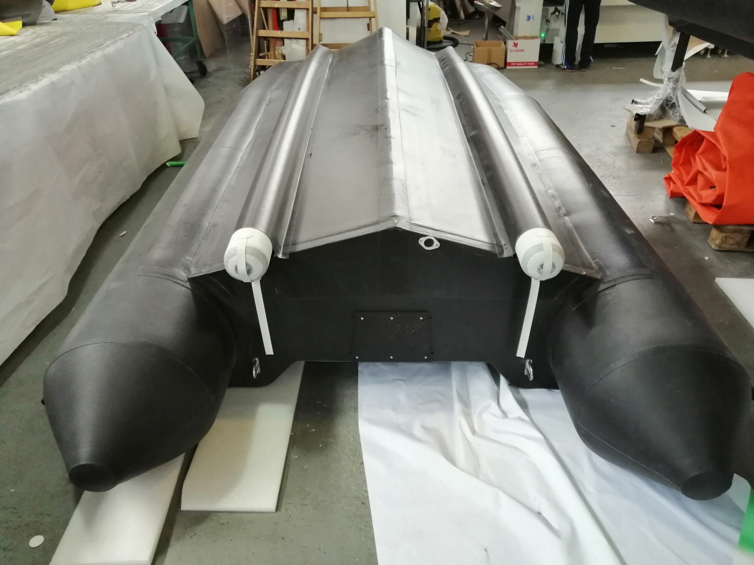 Inflatable-boat-design-studio